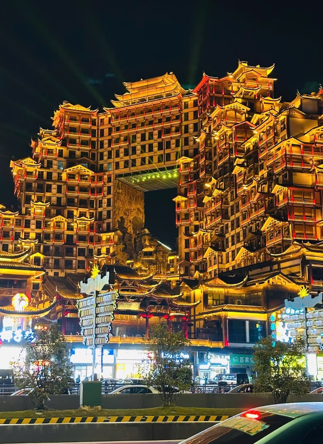 Ân Thi - Trương Gia Giới - Phượng Hoàng Cổ Trấn (5N4Đ) - Ảnh 3