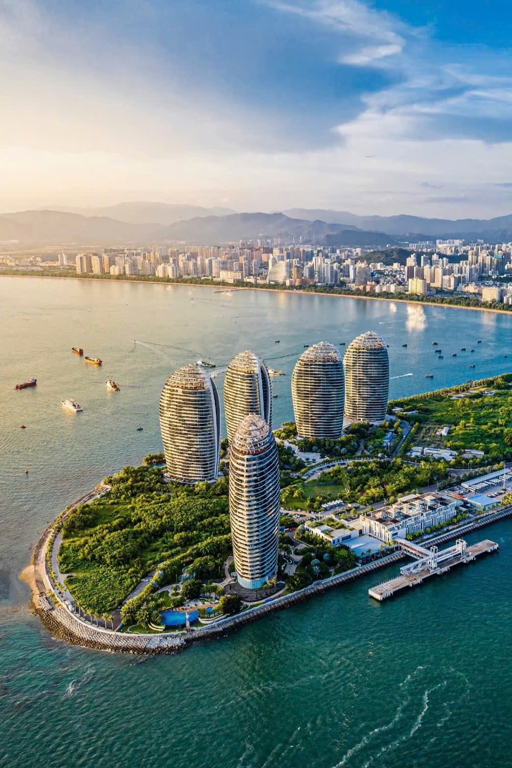 Hà Nội - Hải Khẩu - Tam Á (6N5Đ)