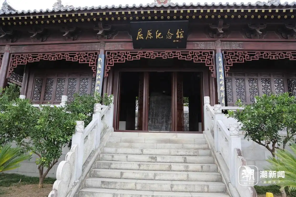 (5N4Đ) Hà Nội - Nghi Xương - Tam Hiệp - Phượng Hoàng Cổ Trấn - Trương Gia Giới - Ảnh 2