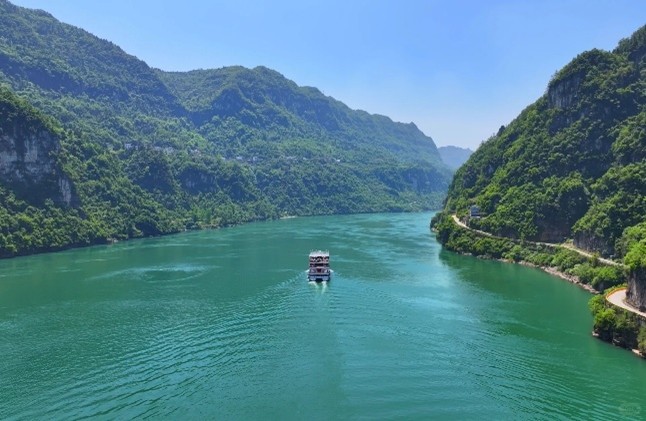 (6N5Đ) Hà Nội - Nghi Xương - Tam Hiệp - Phượng Hoàng Cổ Trấn - Trương Gia Giới - Ảnh 5